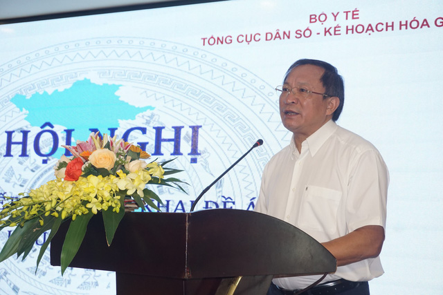Ông Nguyễn Doãn Tú – Tổng Cục trưởng Tổng cục DS –KHHGĐ phát biểu tại hội nghị. Ảnh PT